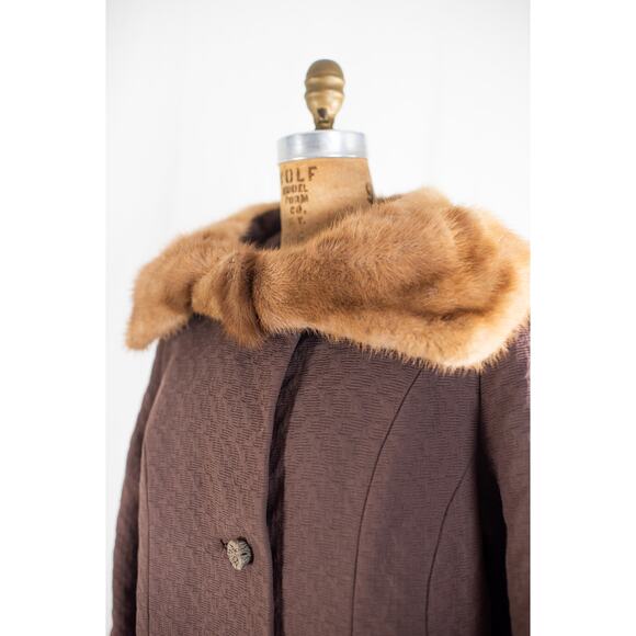 Vintage 60s Brown Wool Overcoat, Textured Coat Mink Fur Collar Glam Old Money, M - Picture 10 of 11